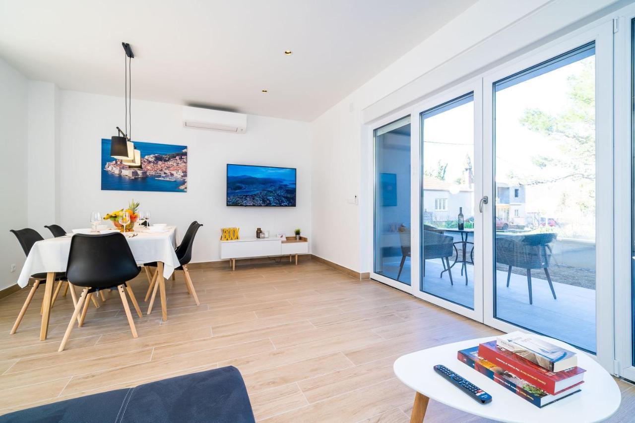 Apartment 'Holiday Above Dubrovnik' Exterior photo